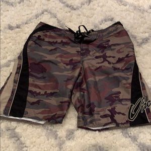 men’s swim trunks